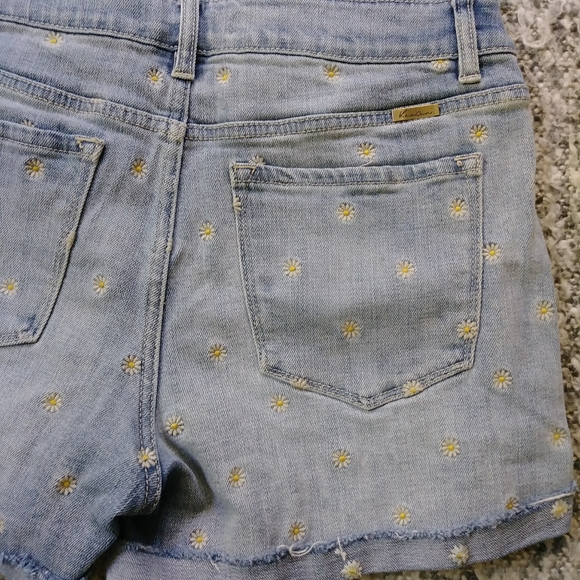 Kancan Daisy Shorts - Picture 5 of 8
